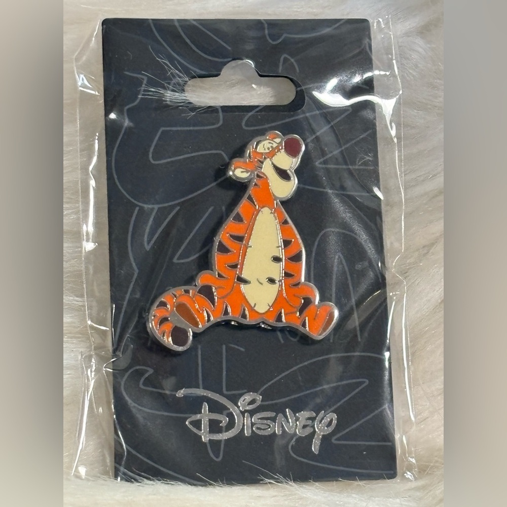 Disney “Winnie The Pooh” Tigger Trading Pin